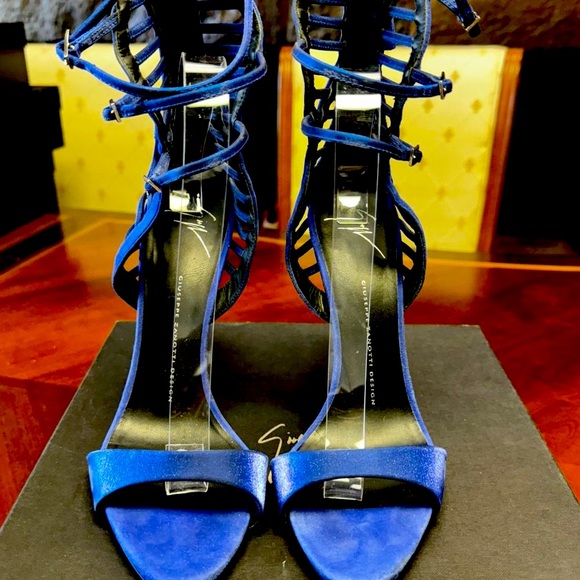 Rare Giuseppe Zanotti Caged Gladiator Stilettos Cobalt Blue GUC EU 39 - Picture 2 of 9